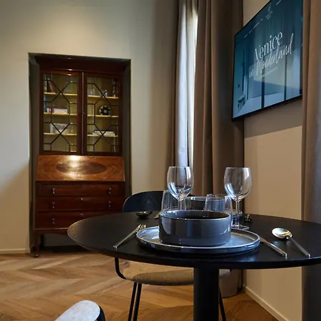 Palazzina Riva Apartment Venice Exterior photo