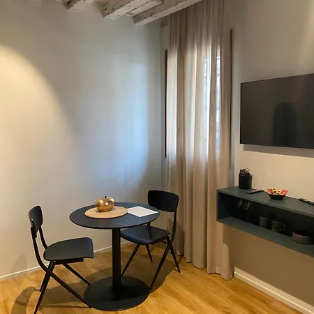 Palazzina Riva Apartment Venice Exterior photo