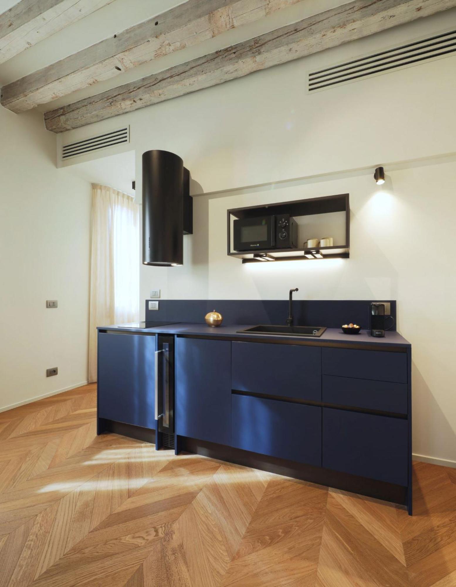 Palazzina Riva Apartment
